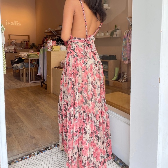 Eartha flora dress ASTR - Picture 2 of 4